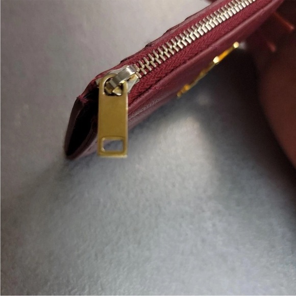 Yves Saint Laurent Burgundy Card Holder - Picture 9 of 11